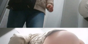 Compilation of women caught peeing in public toilet by hidden camera (Market Toilet 2023_101-110)